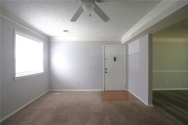 Building Photo - 2996 Sonya Ln