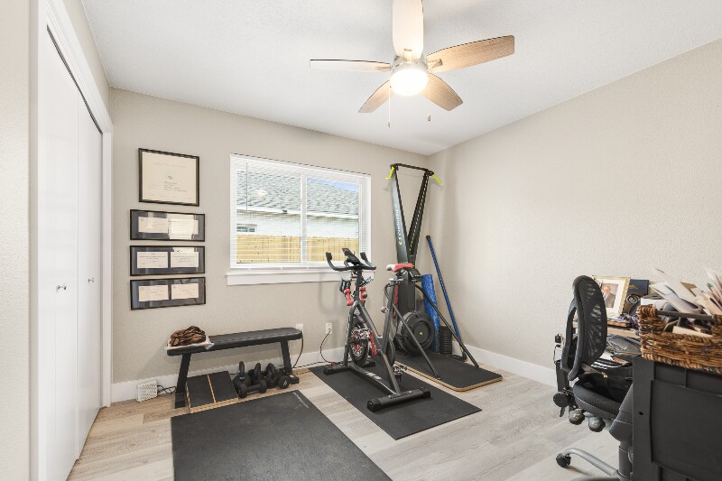 Building Photo - 15234 Barataria Dr