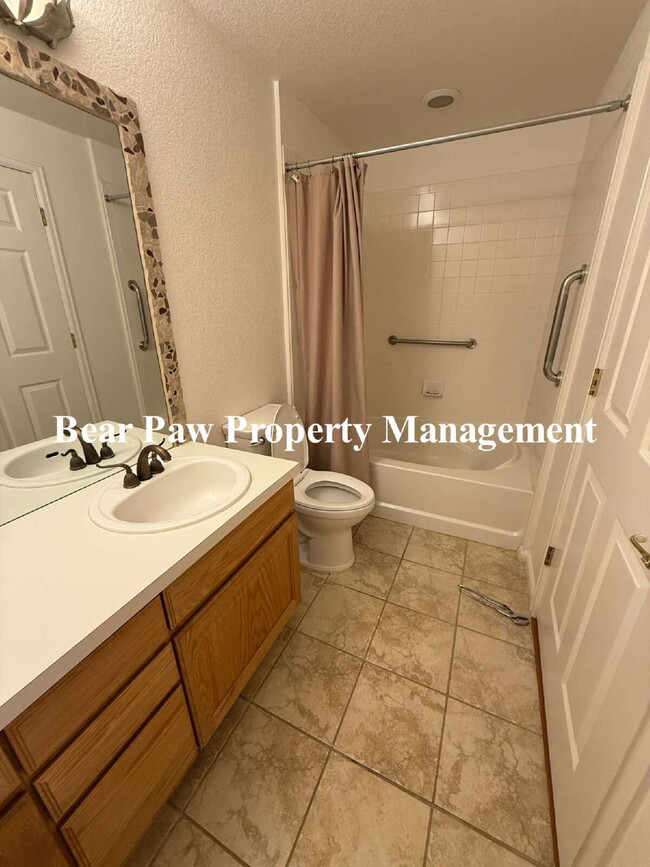 Building Photo - "New Lower Price on this Spacious 2-Bed, 2-Bath Condo Retreat"