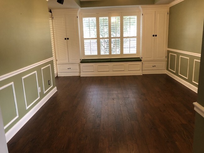 Building Photo - 10522 Angler Ct