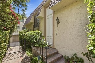 Building Photo - 6225 Shoup Ave