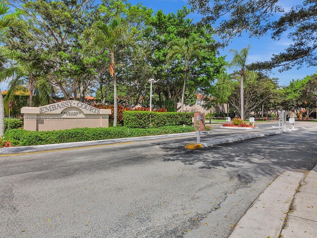 Building Photo - 11050 Nautilus Dr