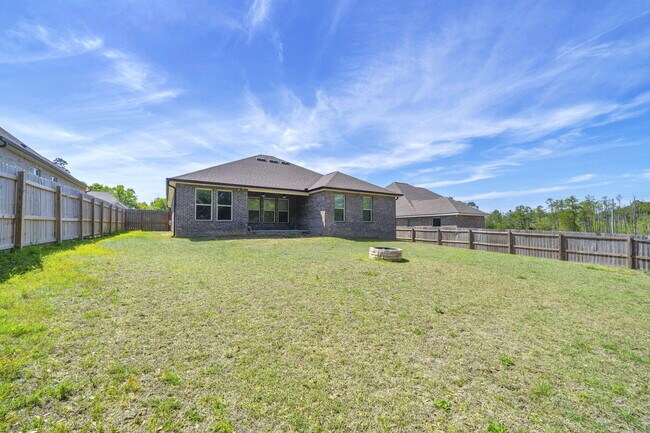 Building Photo - 4603 Jayhawk Dr
