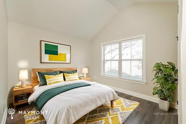 Building Photo - Spacious 4-Bedroom Home in Martinez, GA