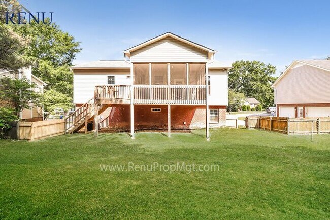 Building Photo - Available Now!