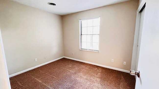 Building Photo - Welcome to Woodbine Two