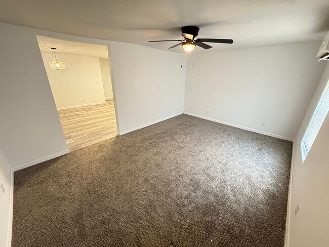 Building Photo - 2 Bed 1 Bath Springfield, MO