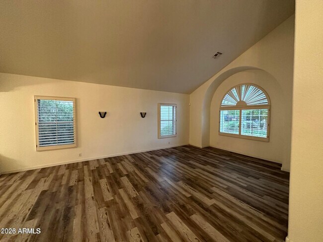 Building Photo - 3169 E Desert Flower Ln