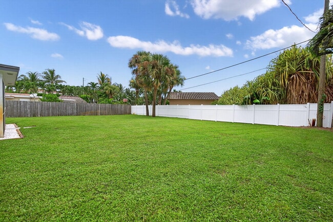 Building Photo - 12938 Ellison Wilson Rd