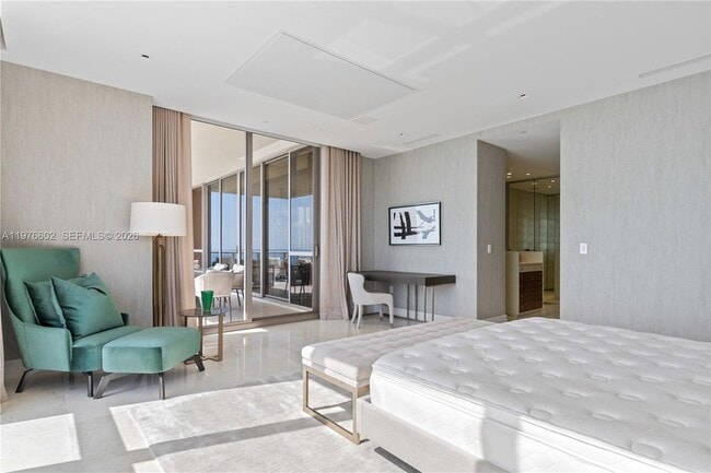 Building Photo - 17749 Collins Ave