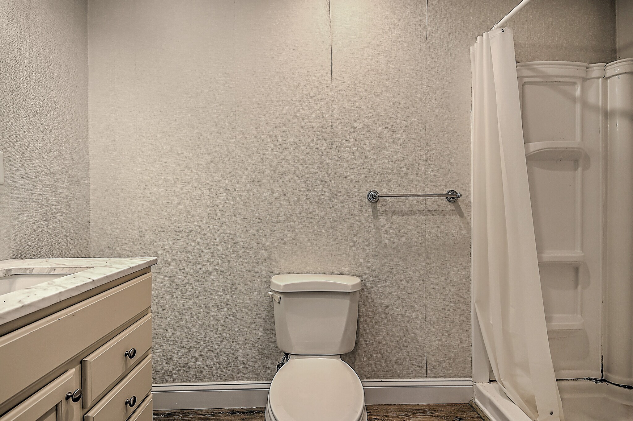 Building Photo - 208 Dean St