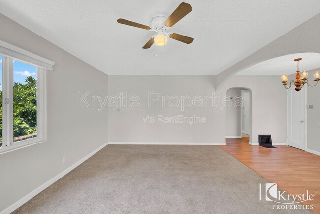 Building Photo - 505 Laurel St