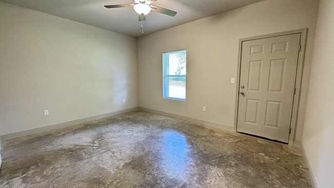 Building Photo - 217 Legado Ln