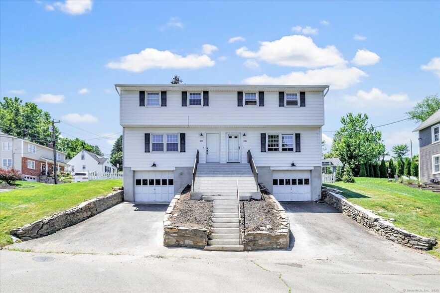 Primary Photo - 234 Riverview Ave