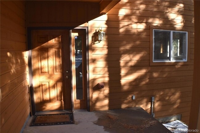 Building Photo - 14540 Rosholt Loop