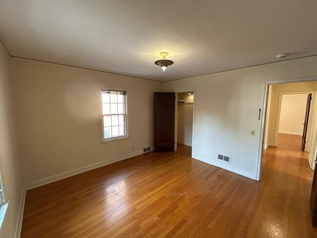 Building Photo - 2551 University Ave