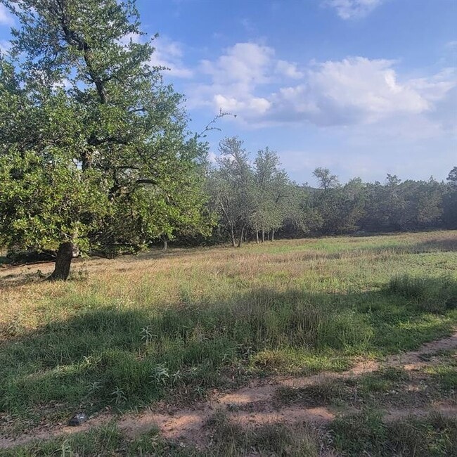Building Photo - 10501 Hill Country Skyline