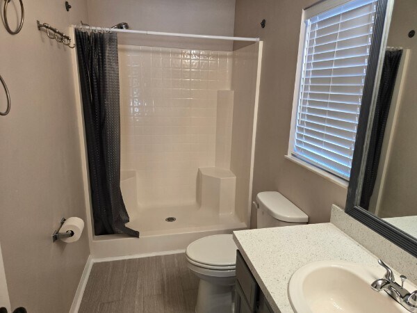 Building Photo - 2631 Winchester Cir