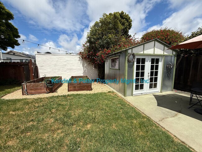 Building Photo - Quiet & Updated Watsonville Charmer 2 plus BR/1BA