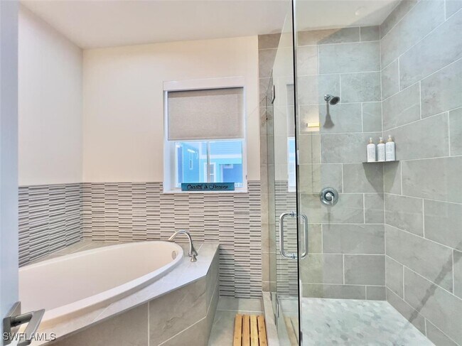 Building Photo - 5865 Shell Cove Drive