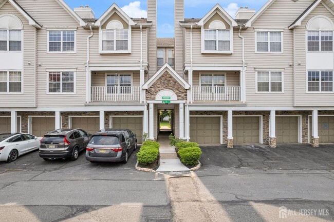 Primary Photo - 51 Inverness Dr