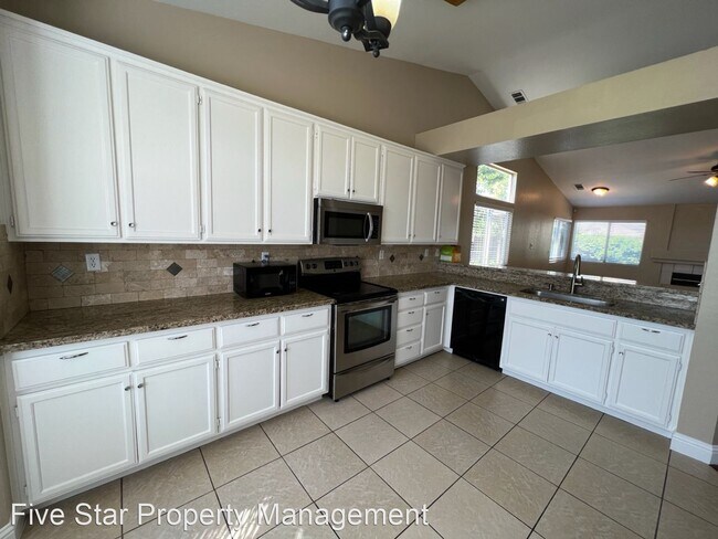 Building Photo - 3 br, 2 bath House - 3115 Cedar Springs Ct