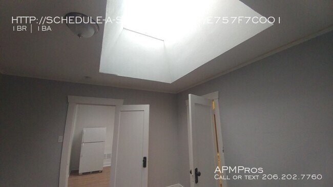 Building Photo - 2603 6th Ave
