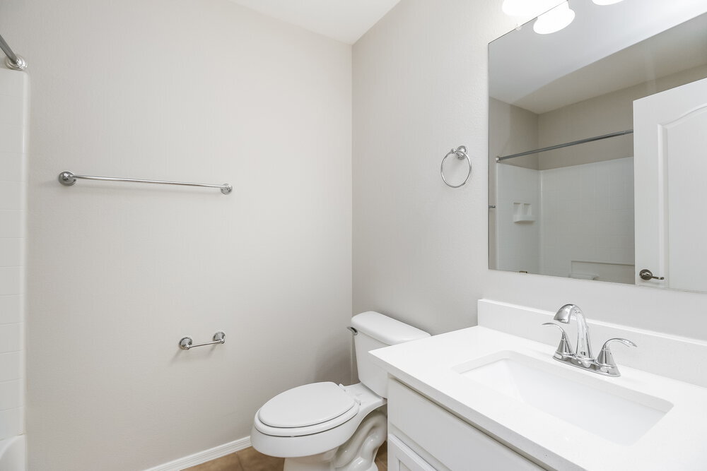 Building Photo - 38059 N Carolina Ave