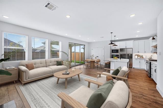 Building Photo - 910 Sunflower Trl