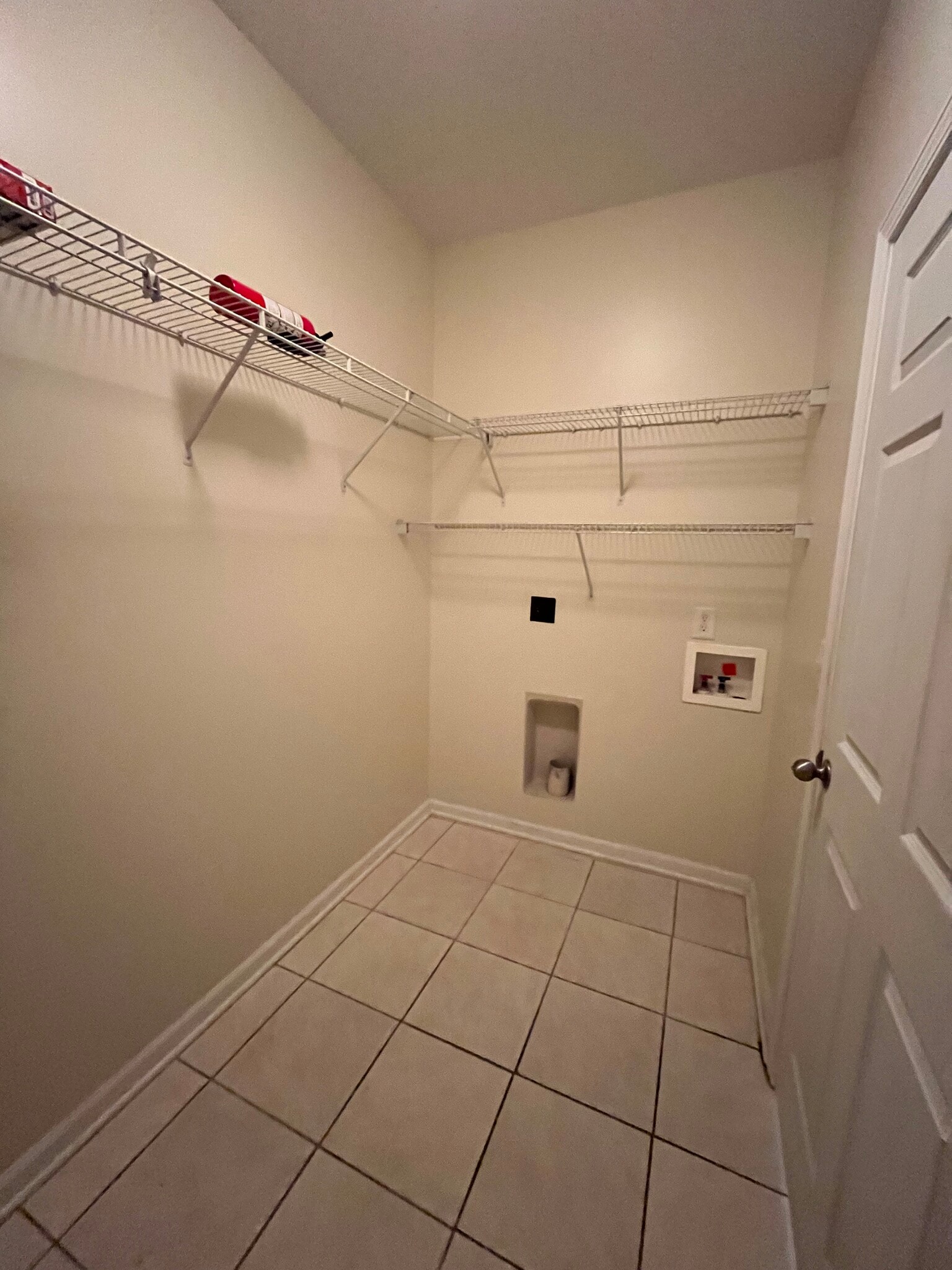 Building Photo - 616 Marshtree Ln