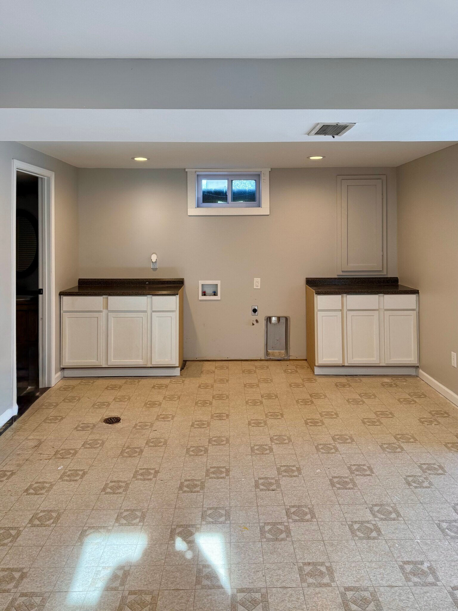 Additional Basement Room (Walkout) - 1400 Madison Ave