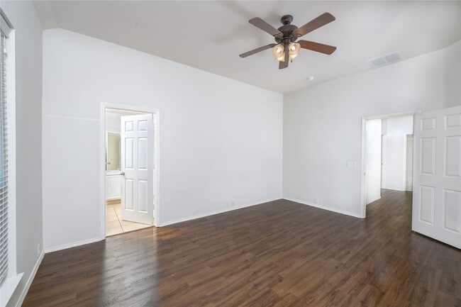 Building Photo - 8300 Rayburn Ln