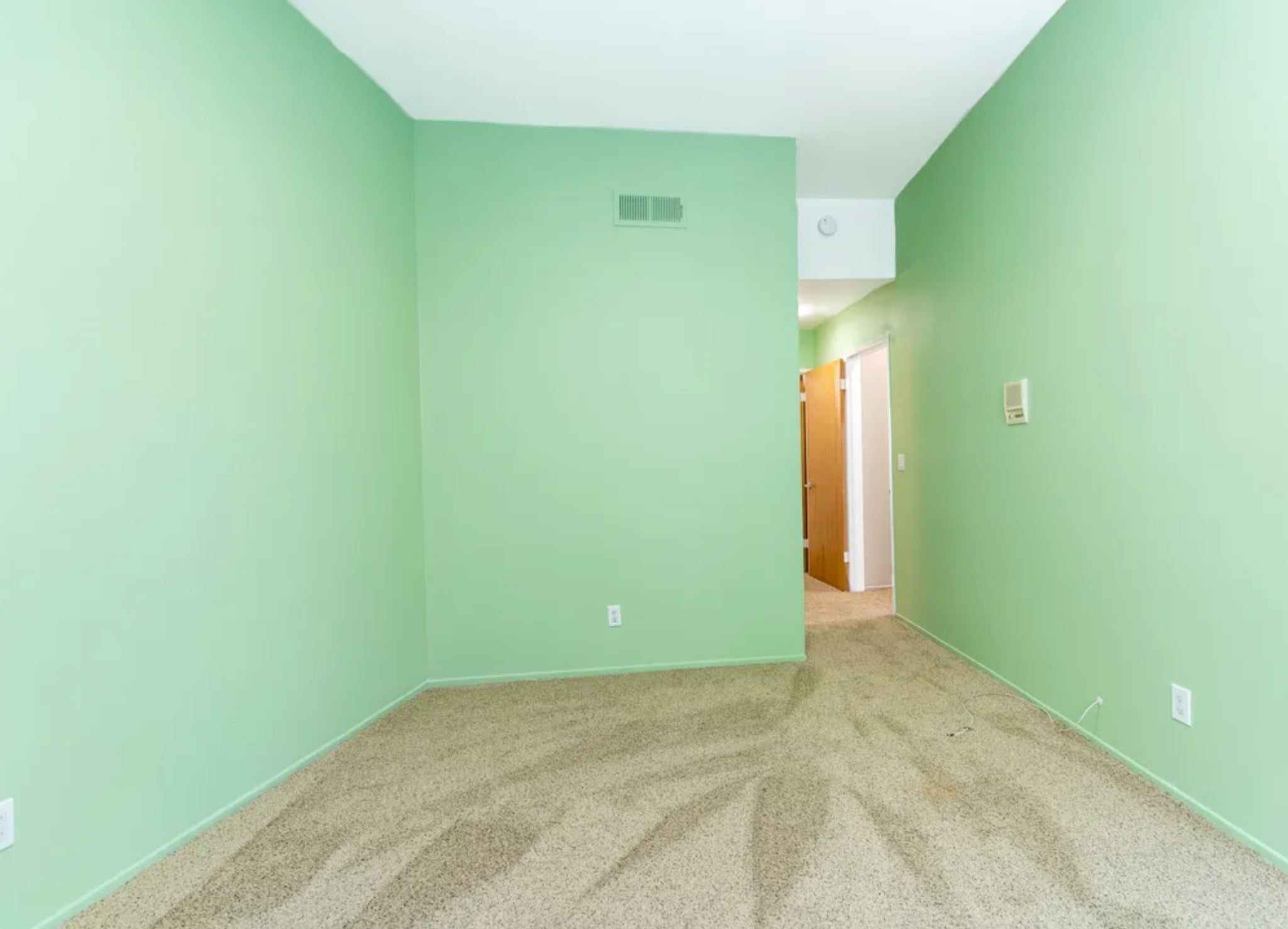 Building Photo - 3630 Avenida del Sol