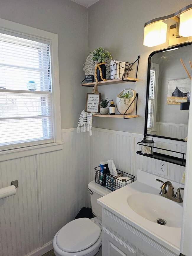 Building Photo - 3509 38th St