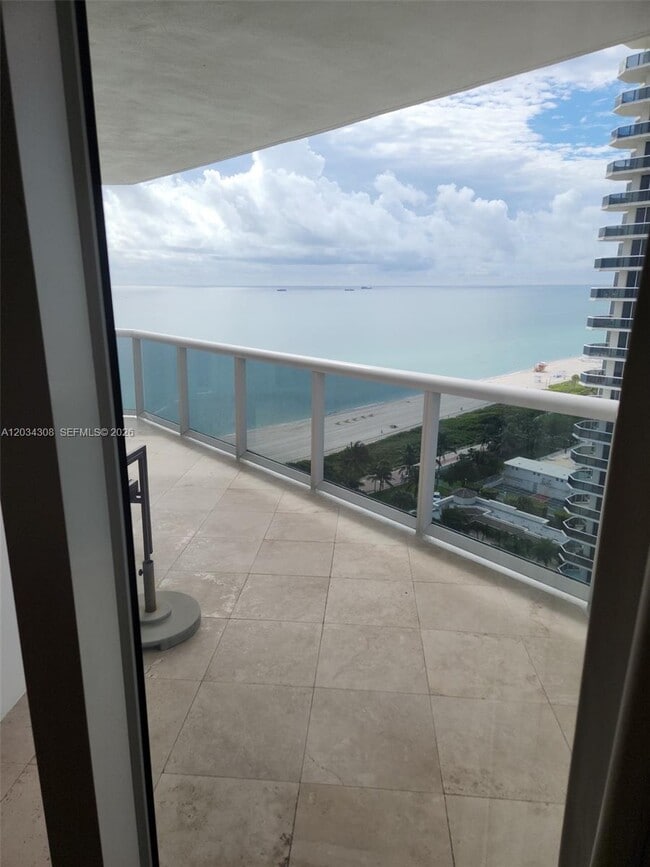 Building Photo - 4779 Collins Ave