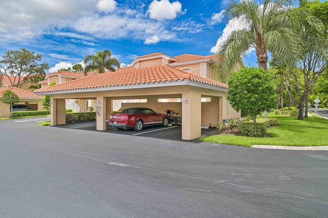Building Photo - ** 2Bed / 2Bath - Beautiful Condo in Bonit...