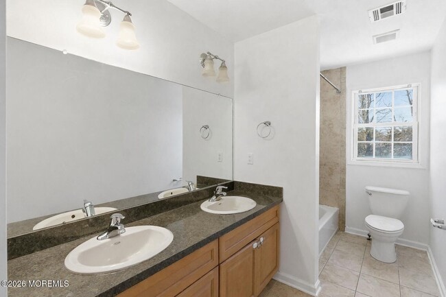 Building Photo - 69 Fortune Ct