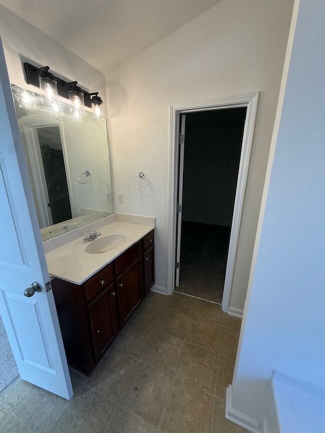 Building Photo - Incredible 5 BR House For Rent in Berewick!