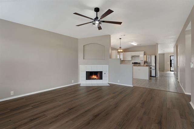 Building Photo - 2305 Tisbury Way