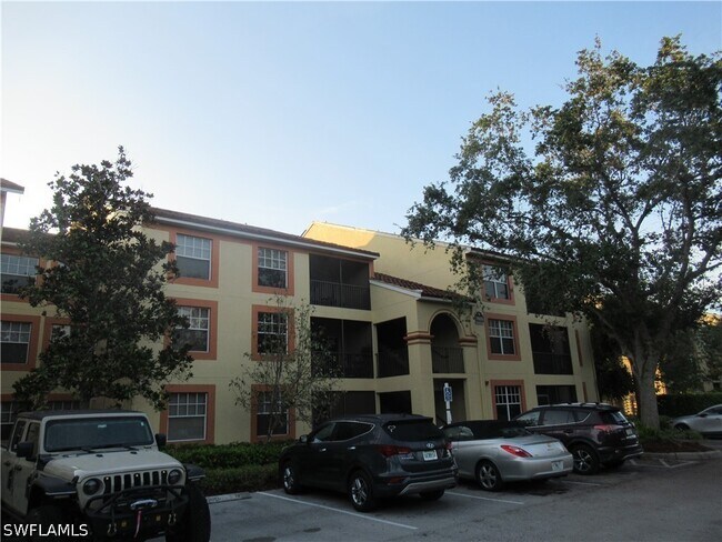 Building Photo - 7935 Preserve Cir