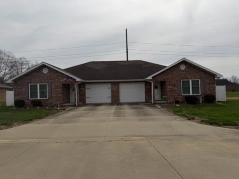 Building Photo - 218 Dale Haven Dr