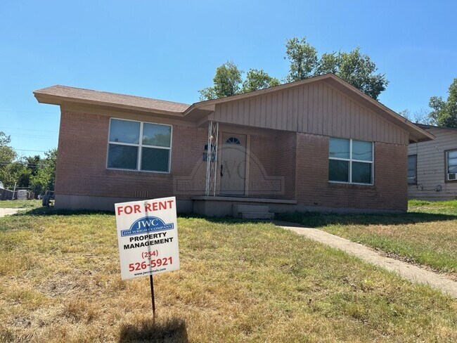 Primary Photo - 808 Florence Rd