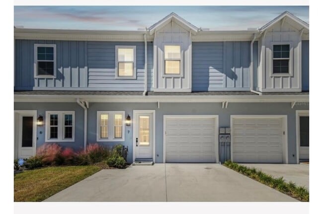 Primary Photo - 3722 W Mango Ave