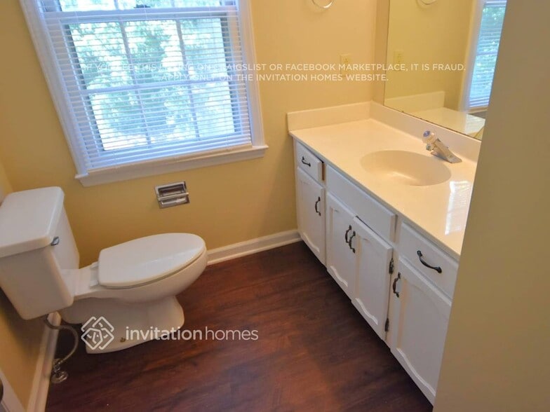 Building Photo - 4021 Trehurst Ct