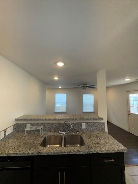 Building Photo - 138 Egret Canal S