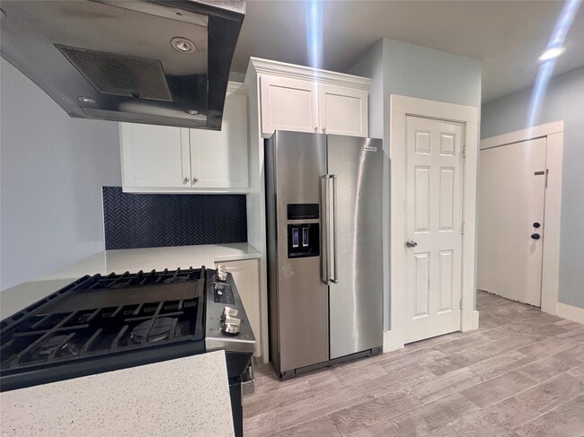 Building Photo - 5224 Leeland St