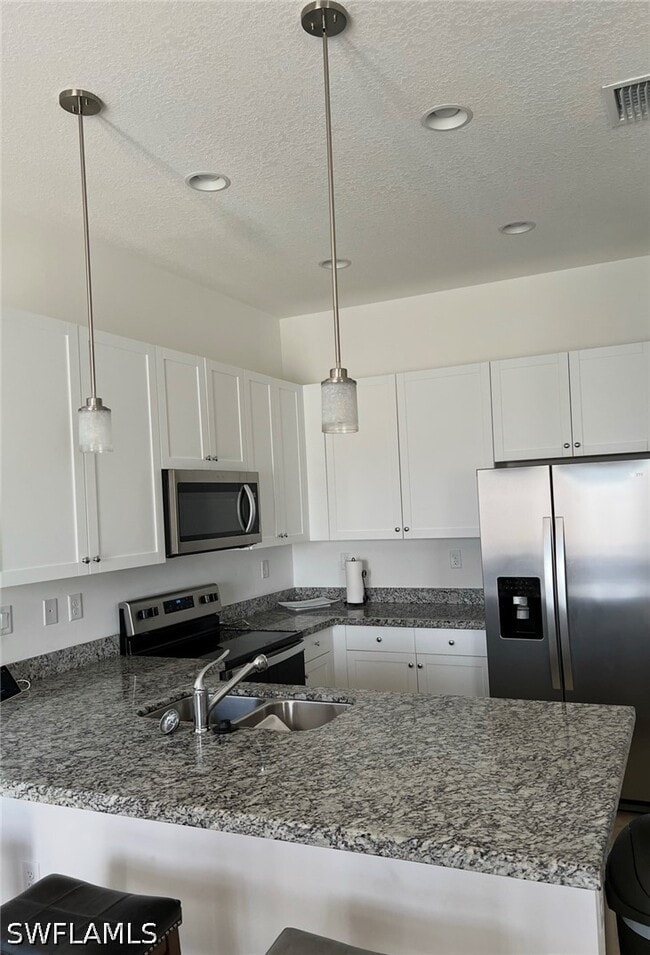 Building Photo - 5474 Cassidy Ln