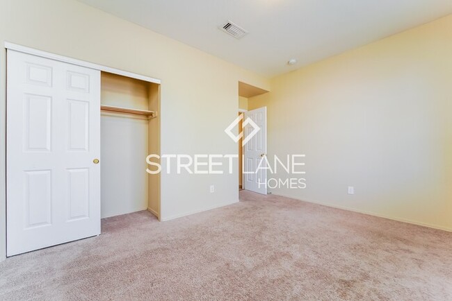 Building Photo - NOW REDUCED!