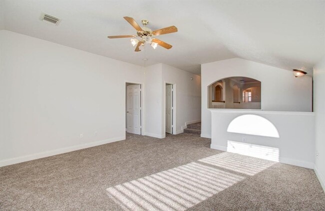 Building Photo - 2210 Waters Edge Ln