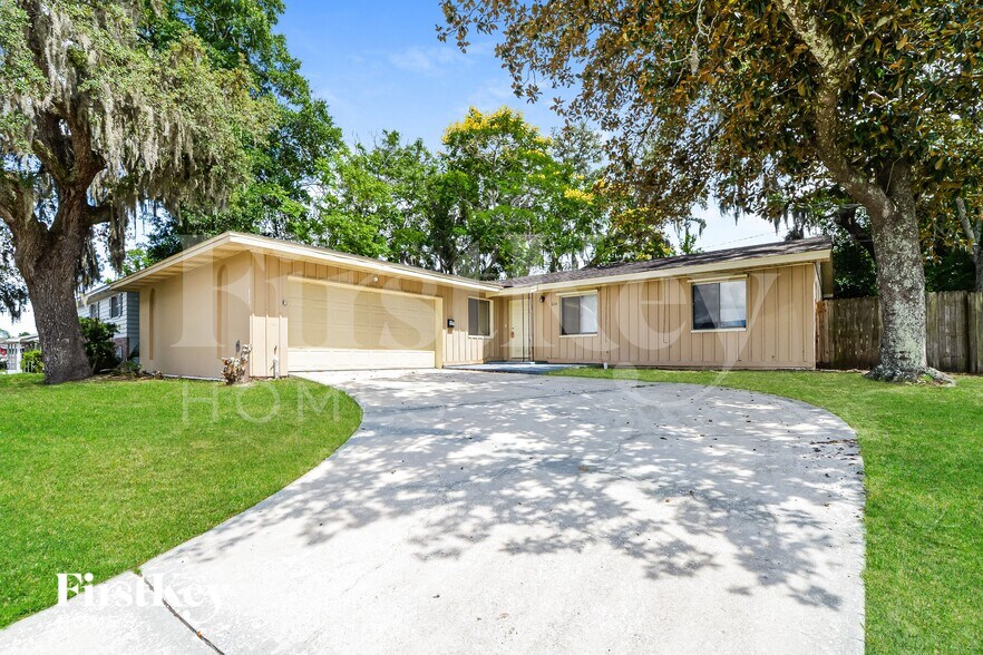 Building Photo - 6314 Gamble Dr